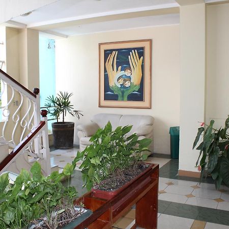 Hotel Christian Palace เตนา ภายนอก รูปภาพ